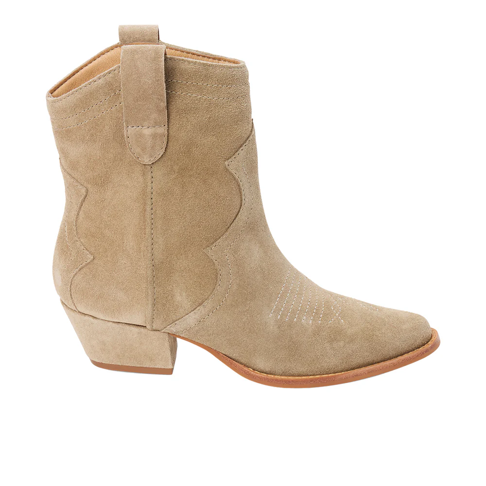 Arlo Booties