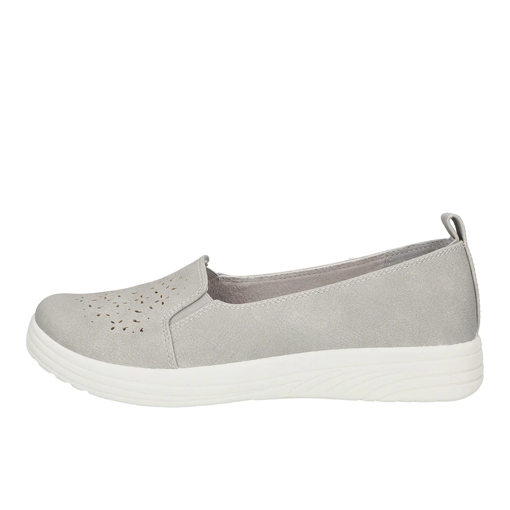 Arturn Cut Out Slip On Flats - Image 3