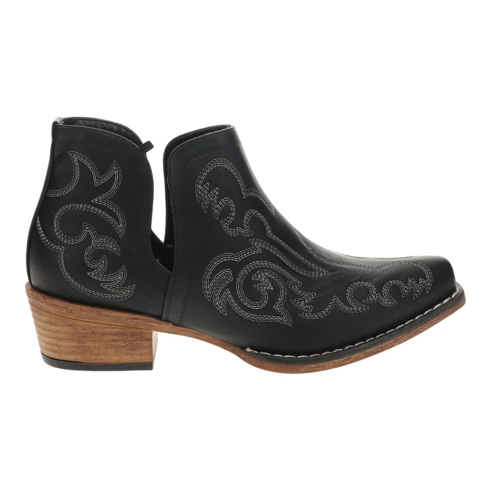Ava Embroidered Snip Toe Cowboy Booties