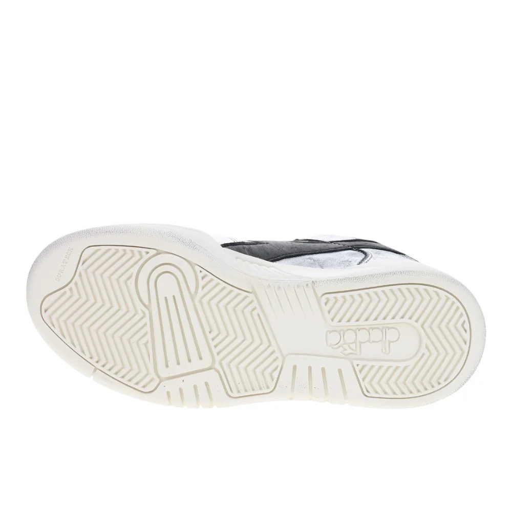 B.560 Used Metallic Lace Up Sneakers - Image 5