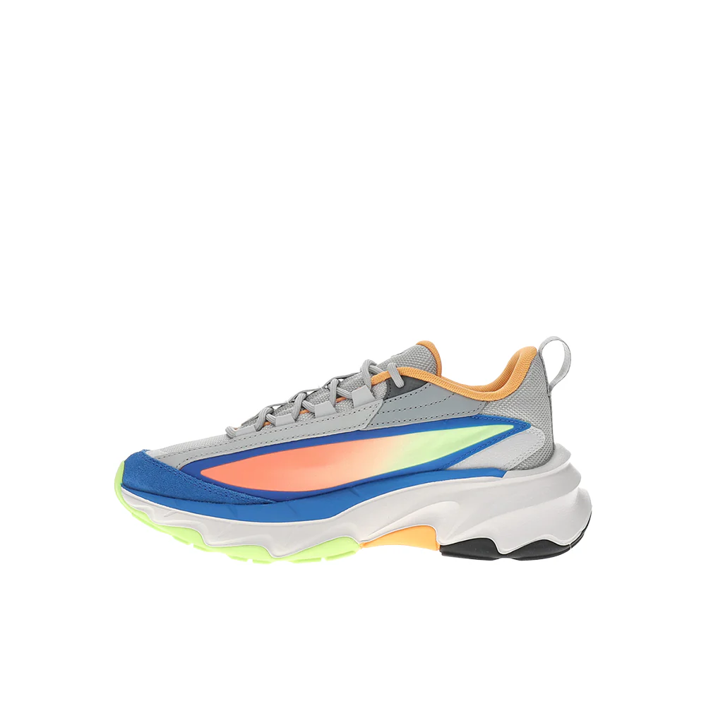 Carbon Flares Lace Up Sneakers (Big Kid) - Image 3