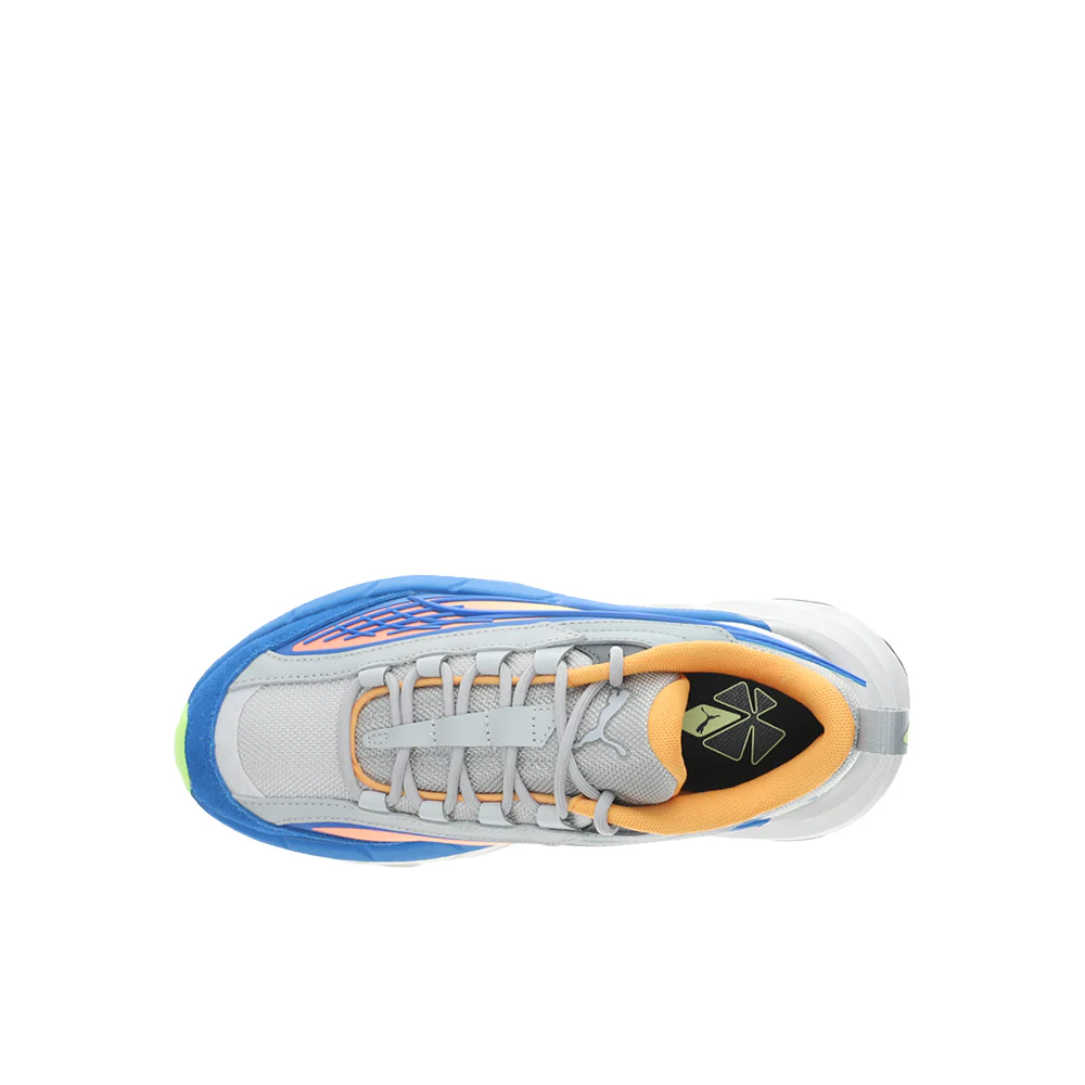 Carbon Flares Lace Up Sneakers (Big Kid) - Image 4