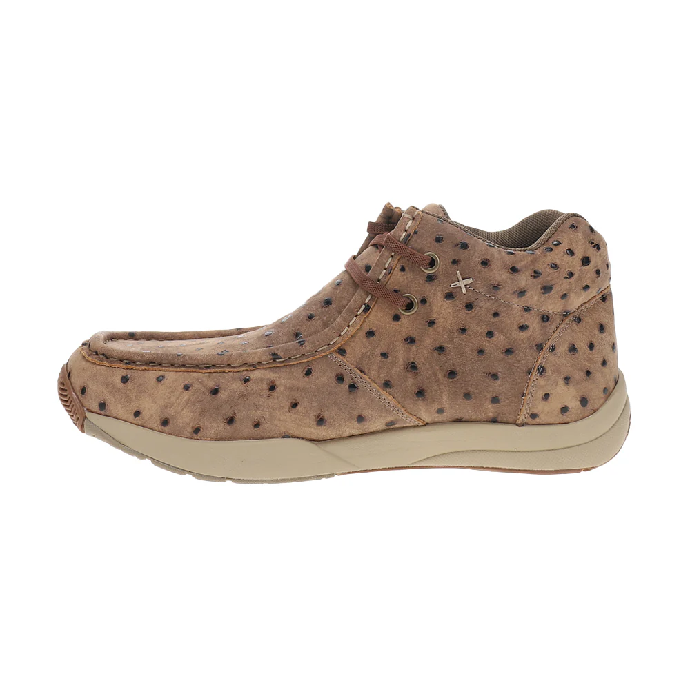 Clearcut Round Toe Chukka Boots - Image 3