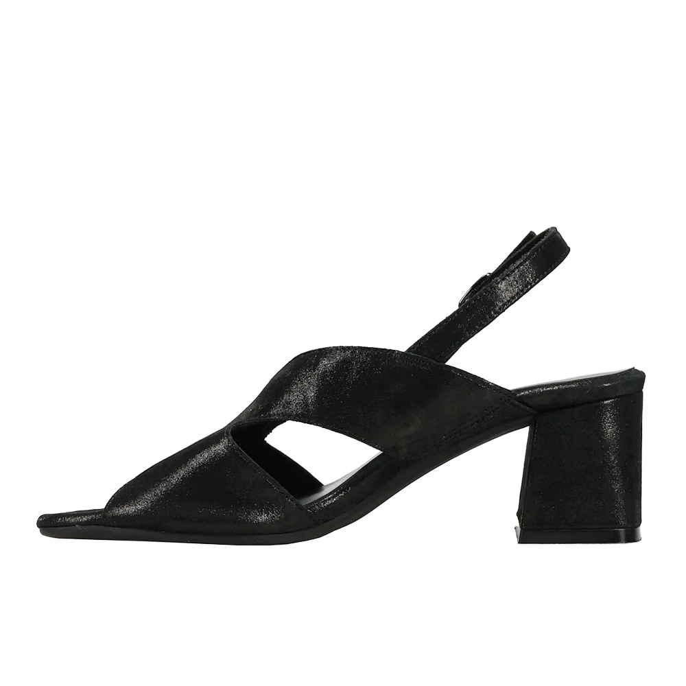 Daffy Casual Sandals - Image 3