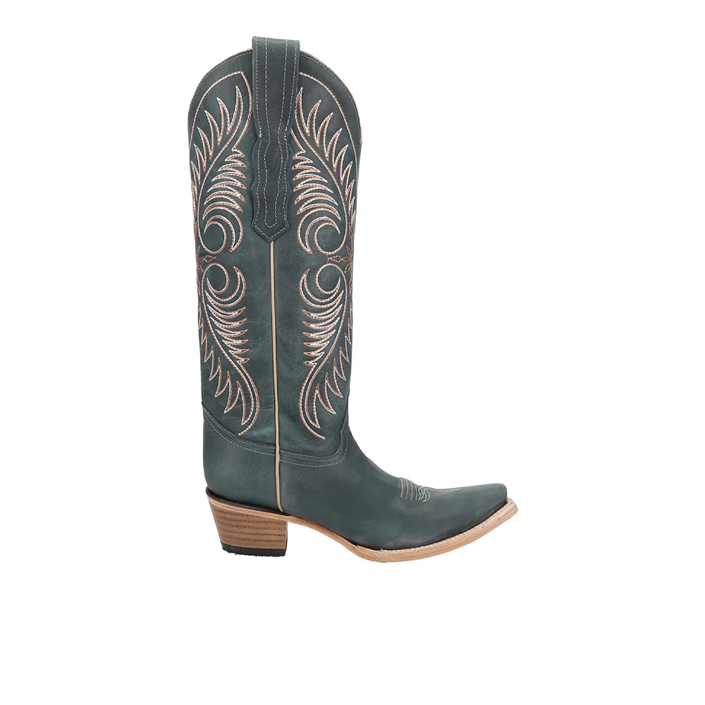 Distressed Embroidered Snip Toe Cowboy Boots