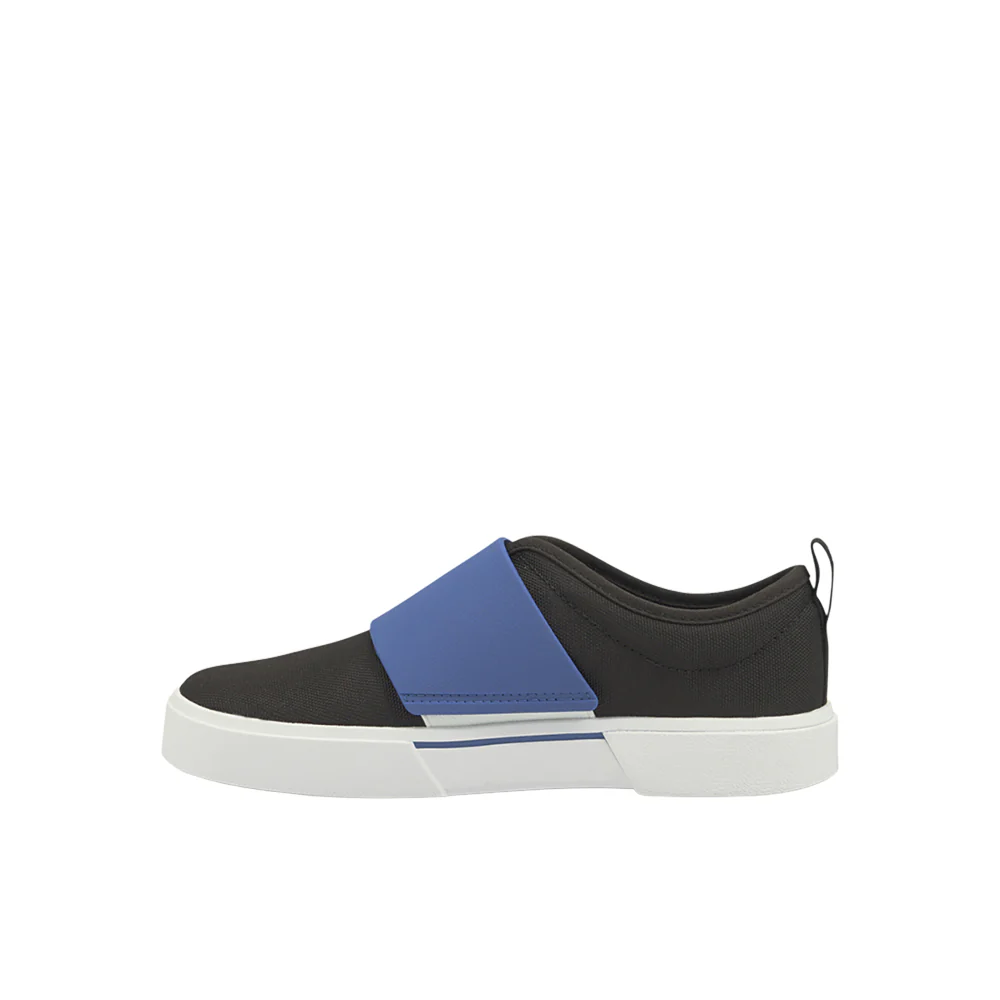 El Rey Canvas Slip On Sneakers (Big Kid) - Image 3
