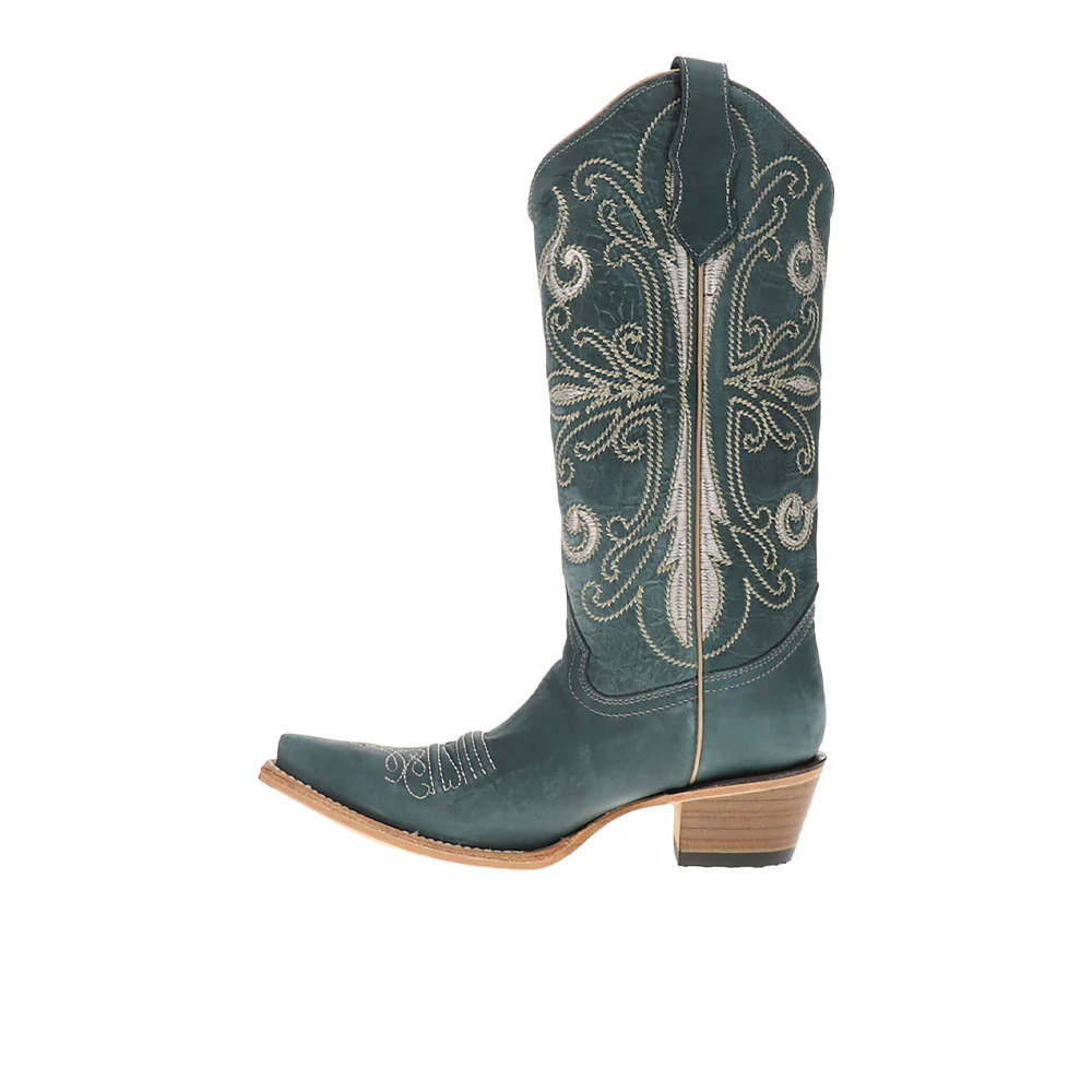 Embroidered Snip Toe Pull On Cowboy Boots - Image 3