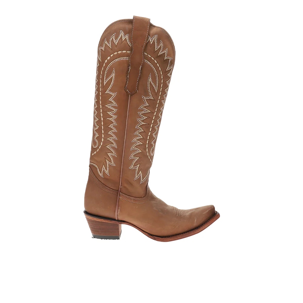 Embroidered Snip Toe Pull On Cowboy Boots