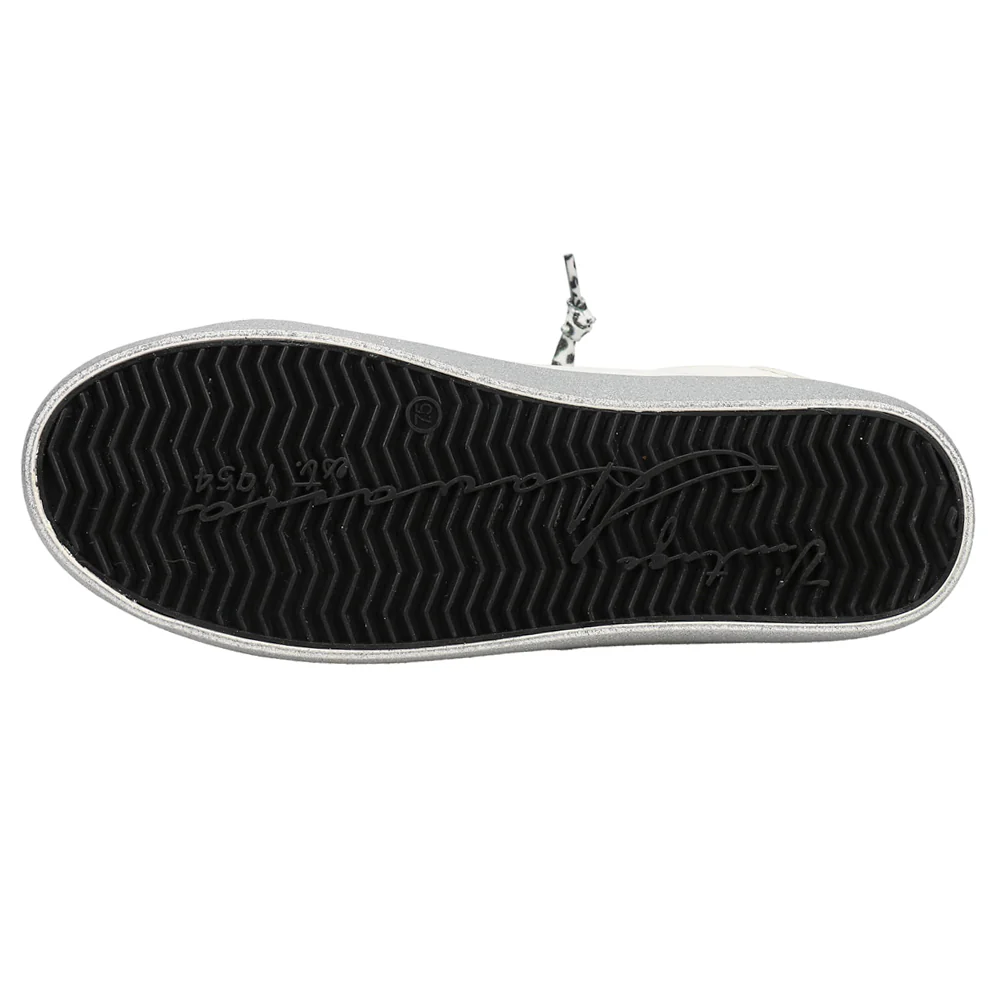 Epic Slip On Sneakers - Image 5