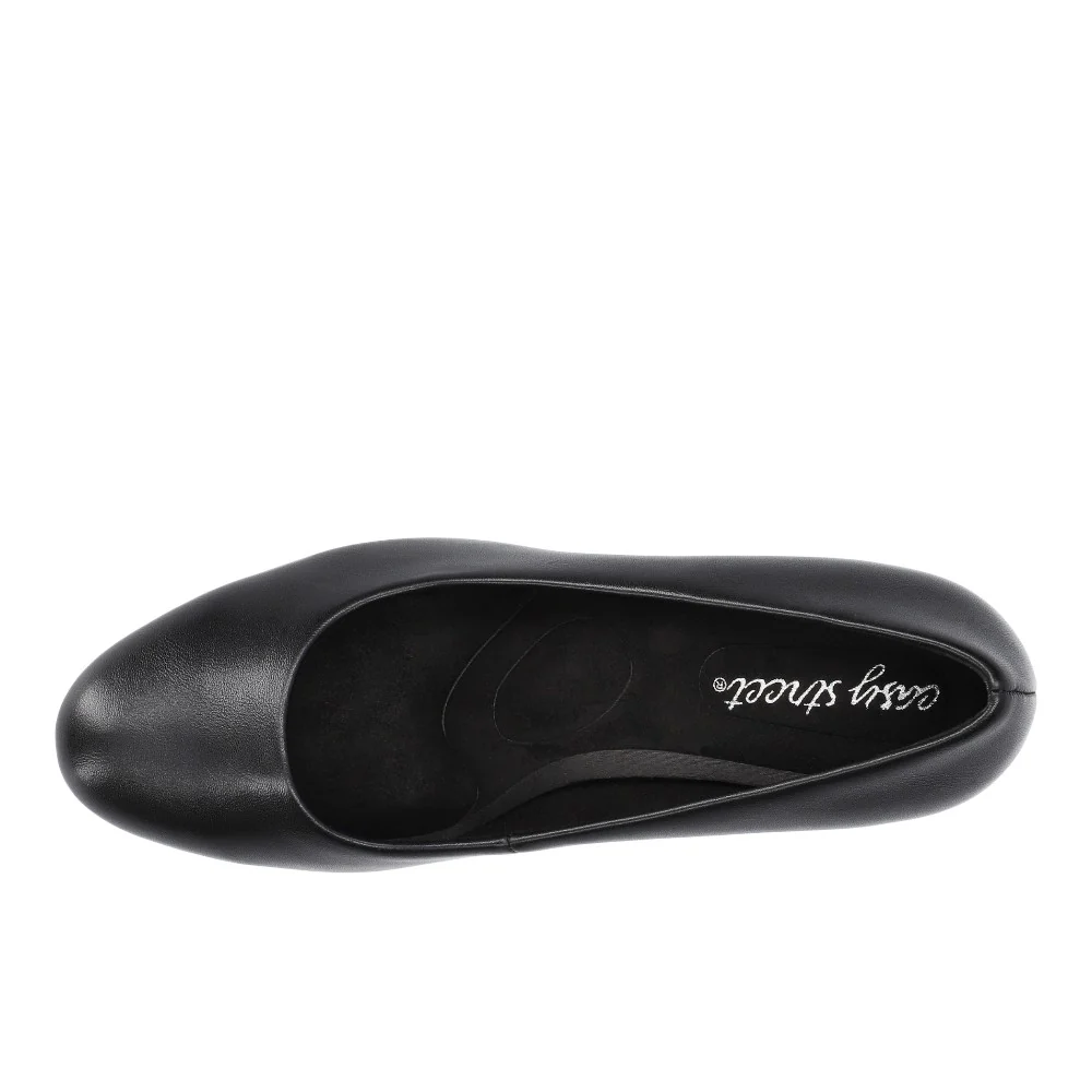 Equinox Platform Pumps - Image 4