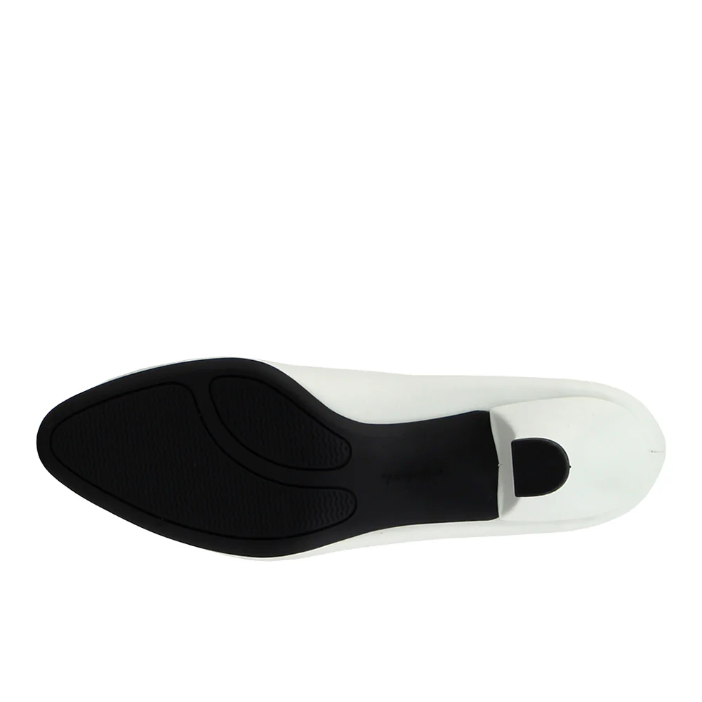 Fabulous Round Toe Pumps - Image 5