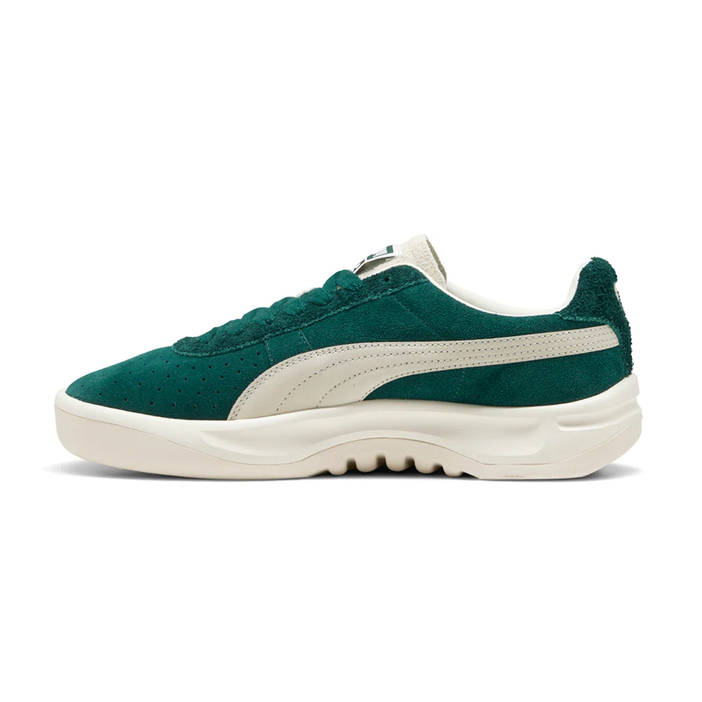 GV Special Suede Lace Up Sneakers - Image 3