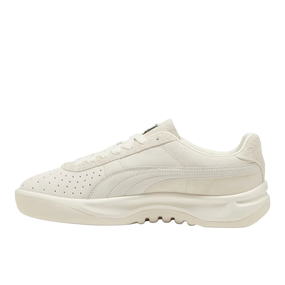 GV Special Suede Lace Up Sneakers - Image 3