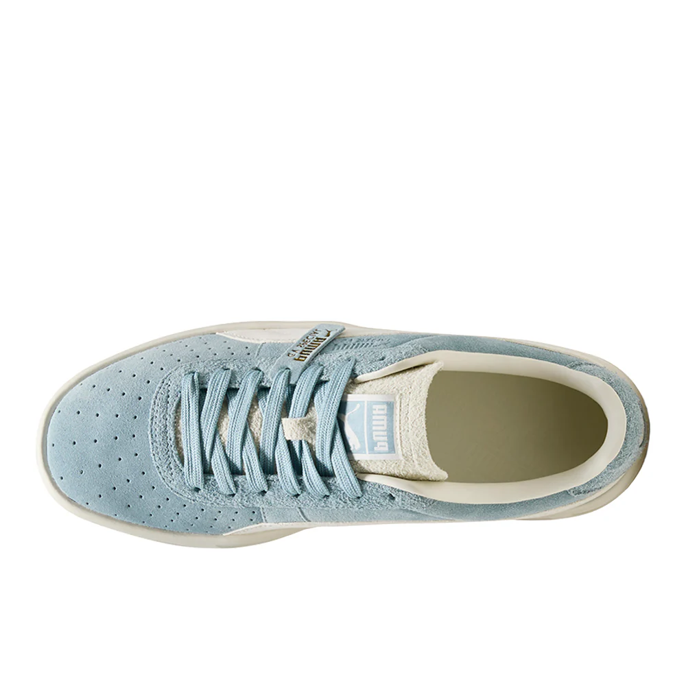 GV Special Suede Lace Up Sneakers - Image 4