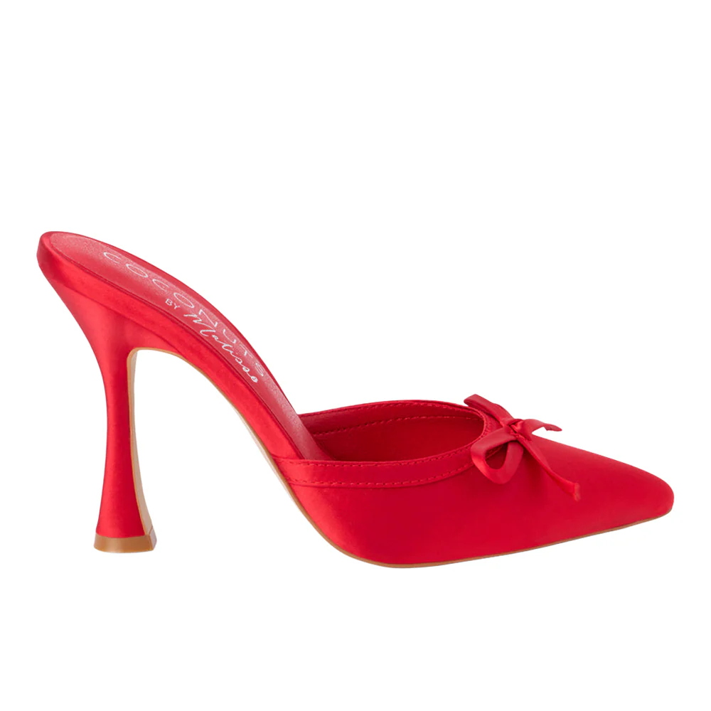 Instinct Pointed Toe Mules