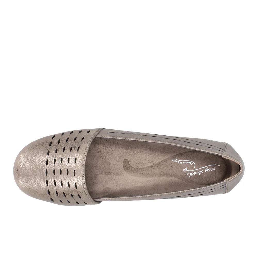 Isha Metallic Cut Out Slip On Flats - Image 4