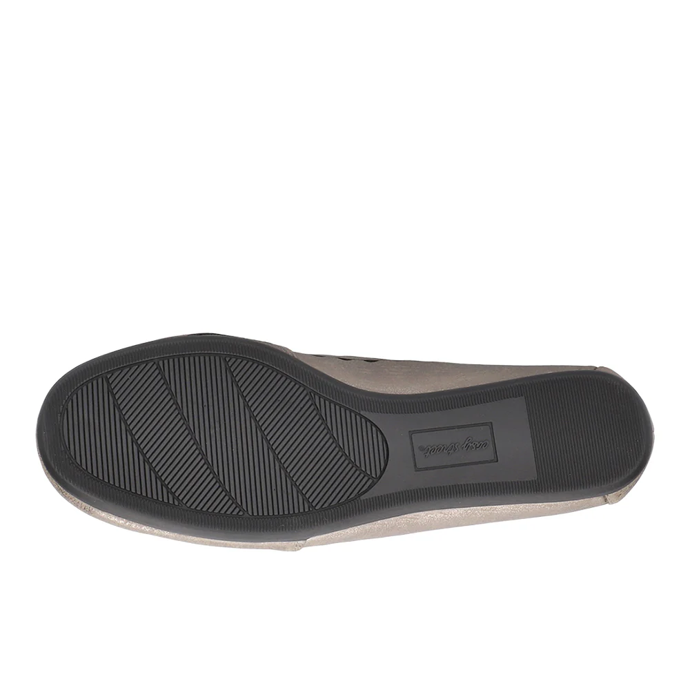 Isha Metallic Cut Out Slip On Flats - Image 5