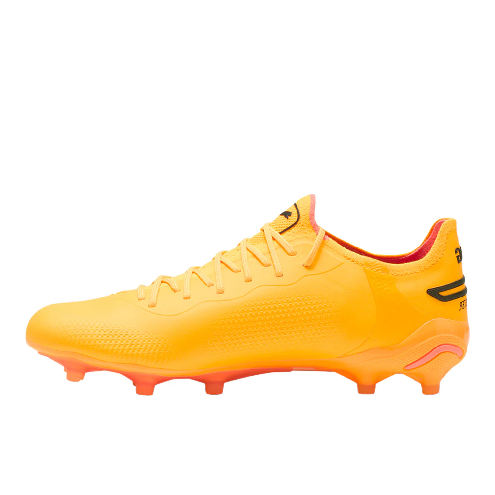 King Ultimate Soccer Cleats - Image 3