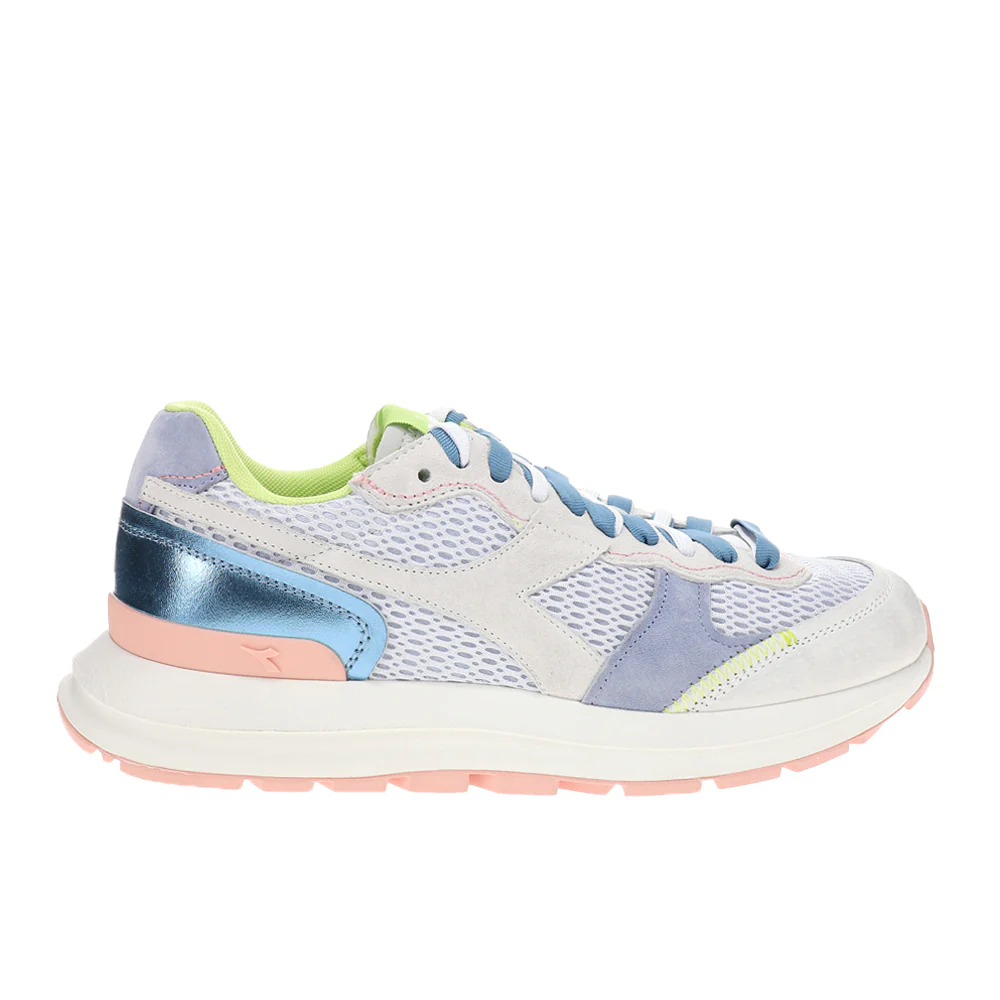Kmaro 42 Wax Metallic Lace Up Sneakers