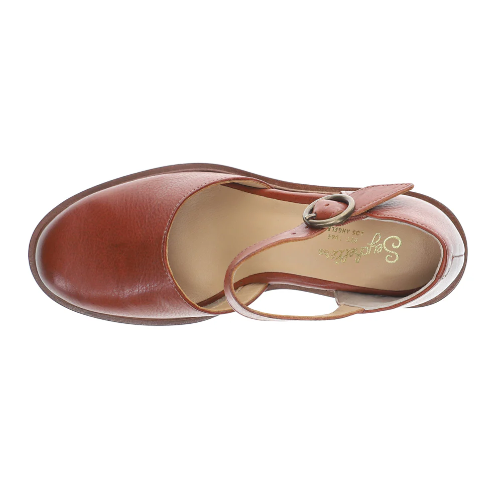 Lock and Key Round Toe Mary Jane Block Heel Pumps - Image 4