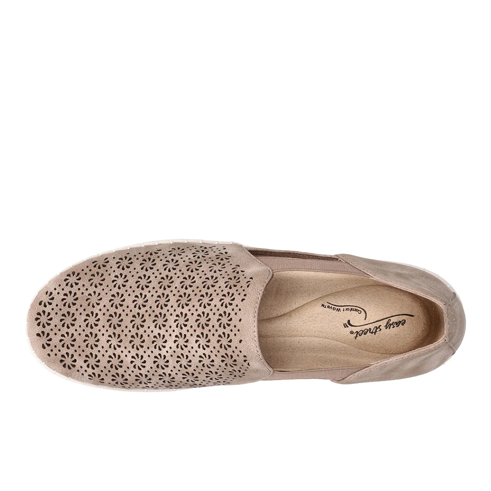 Megafresh Cut Out Slip On Flats - Image 4