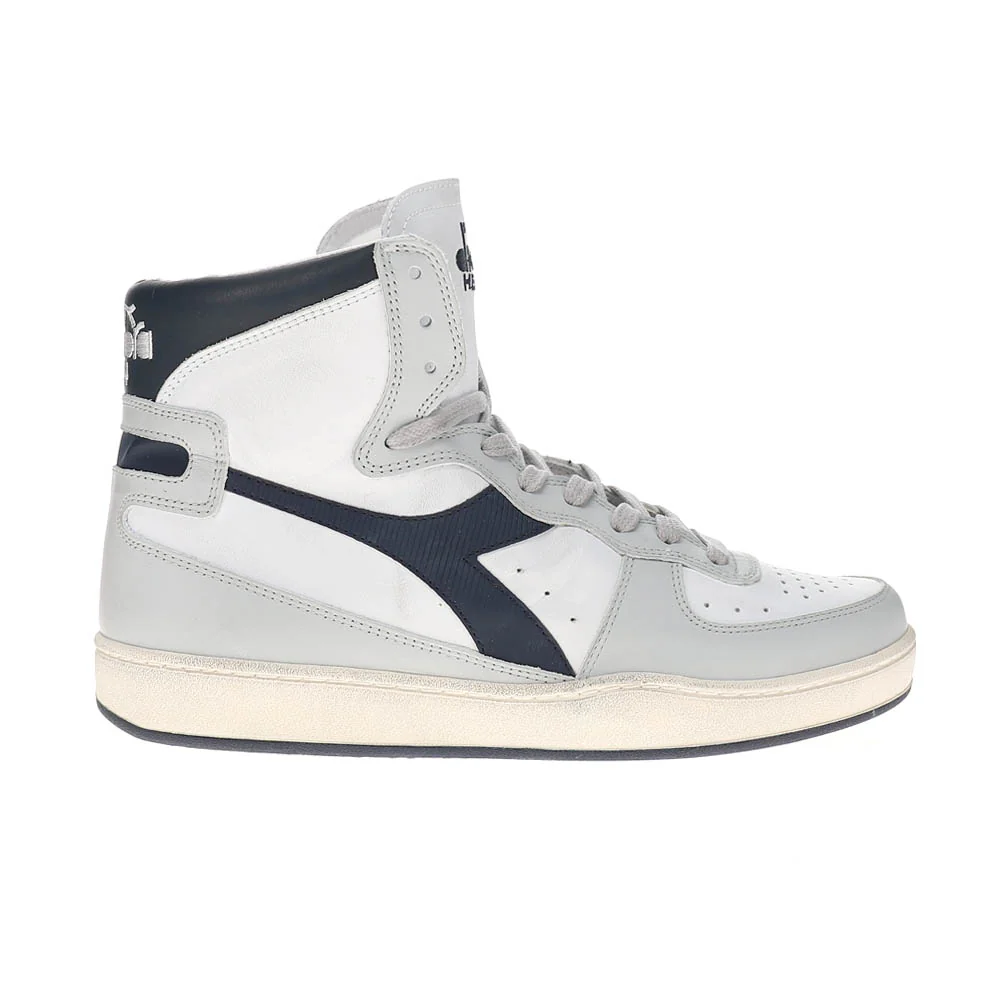 MI Basket Used High Top Sneakers