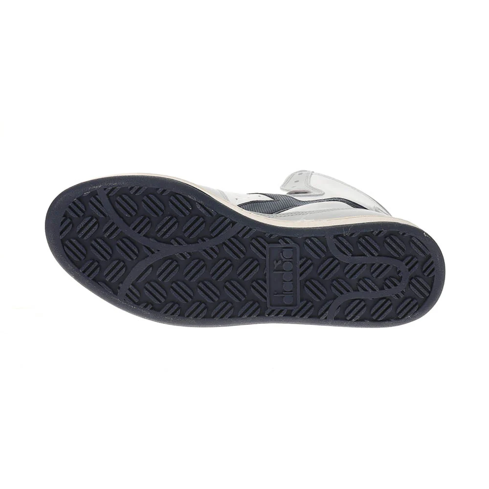 MI Basket Used High Top Sneakers - Image 5