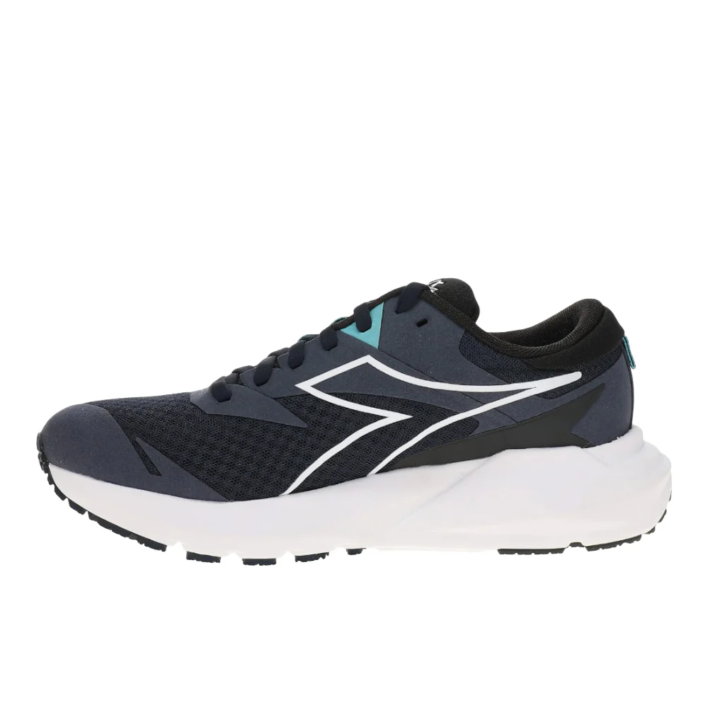 Mythos Blushield Vigore 3 Running Shoes - Image 3