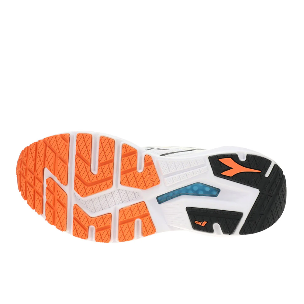 Mythos Blushield Vigore 3 Running Shoes - Image 5