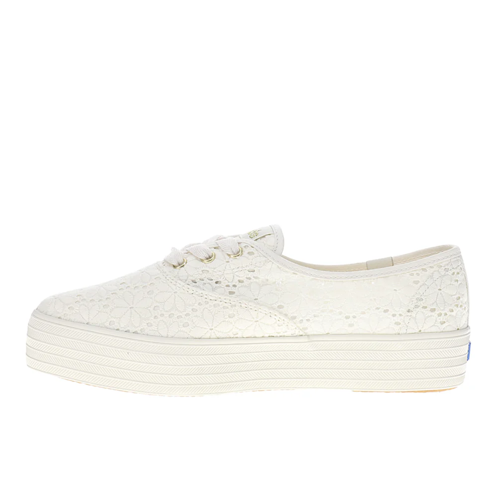 Point Festival Eyelet Lace Up Sneakers - Image 3