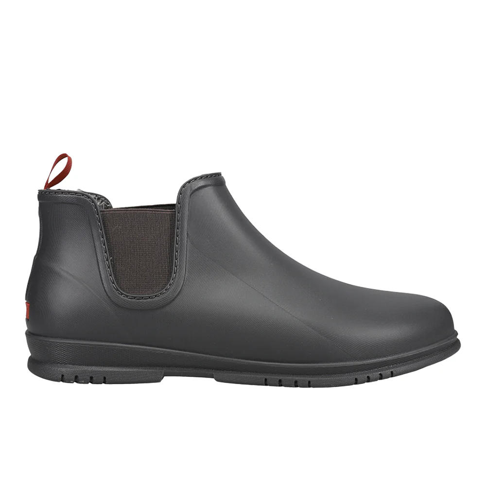 Rainyday Round Toe Chelsea Booties
