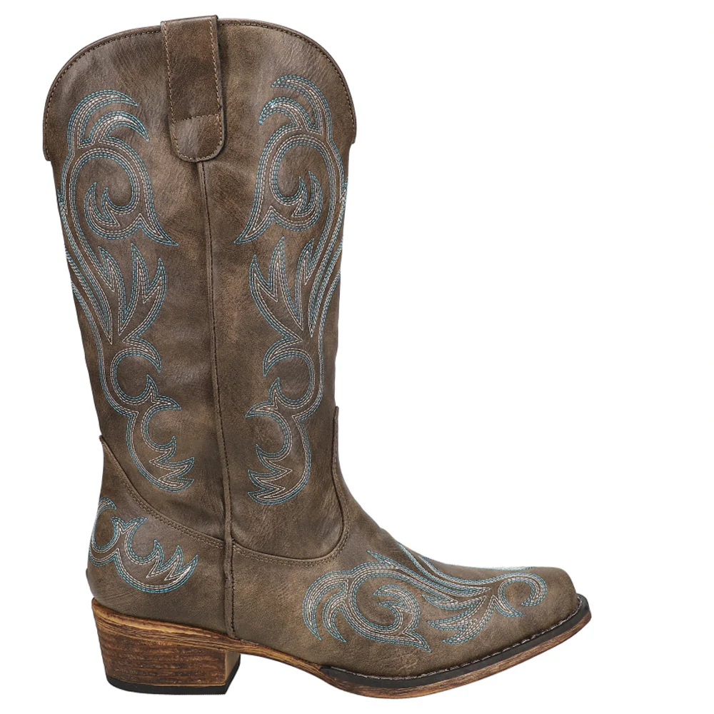 Riley Embroidered Snip Toe Cowboy Boots
