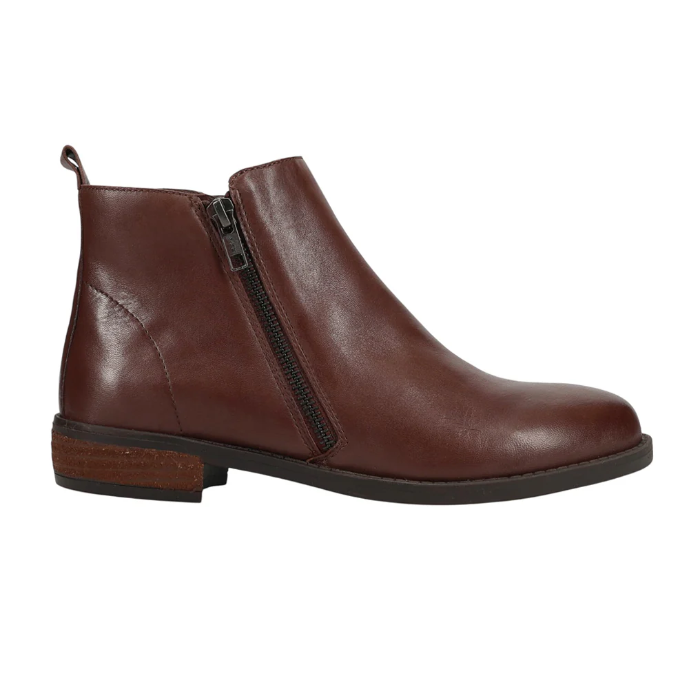 Risy Double Round Toe Chelsea Zippered Booties