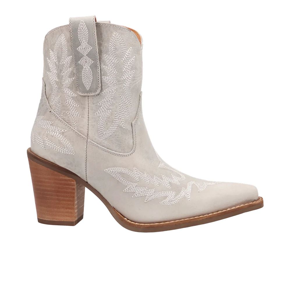 Rocky Top Embroidered Pointed Toe Cowboy Booties