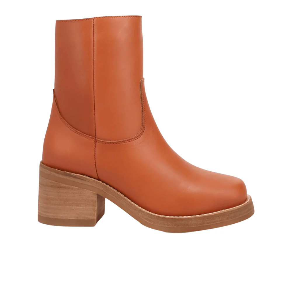 Roxy Round Toe Zippered Boots