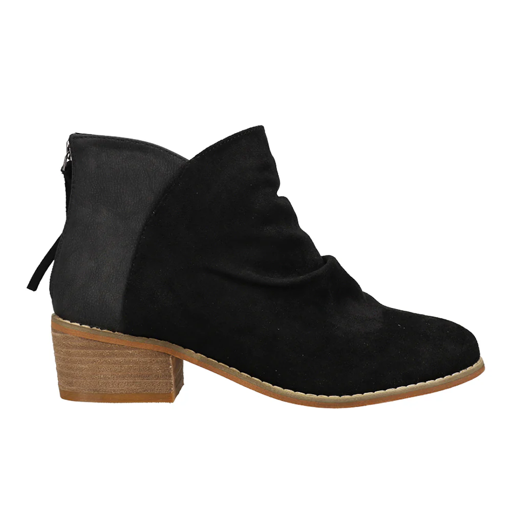 Sis Round Toe Chelsea Booties
