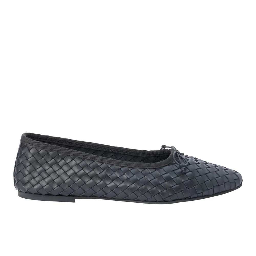Smith Ballet Flats
