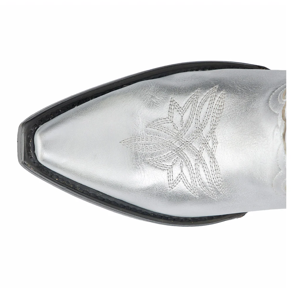 Smokeshow Embroidered Metallic Snip Toe Cowboy Boot - Image 4