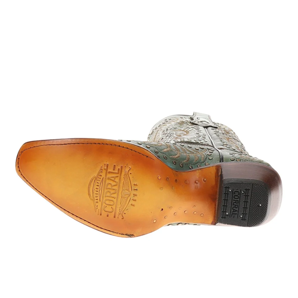 Studded Embroidered Snip Toe Pull On Cowboy Boots - Image 5