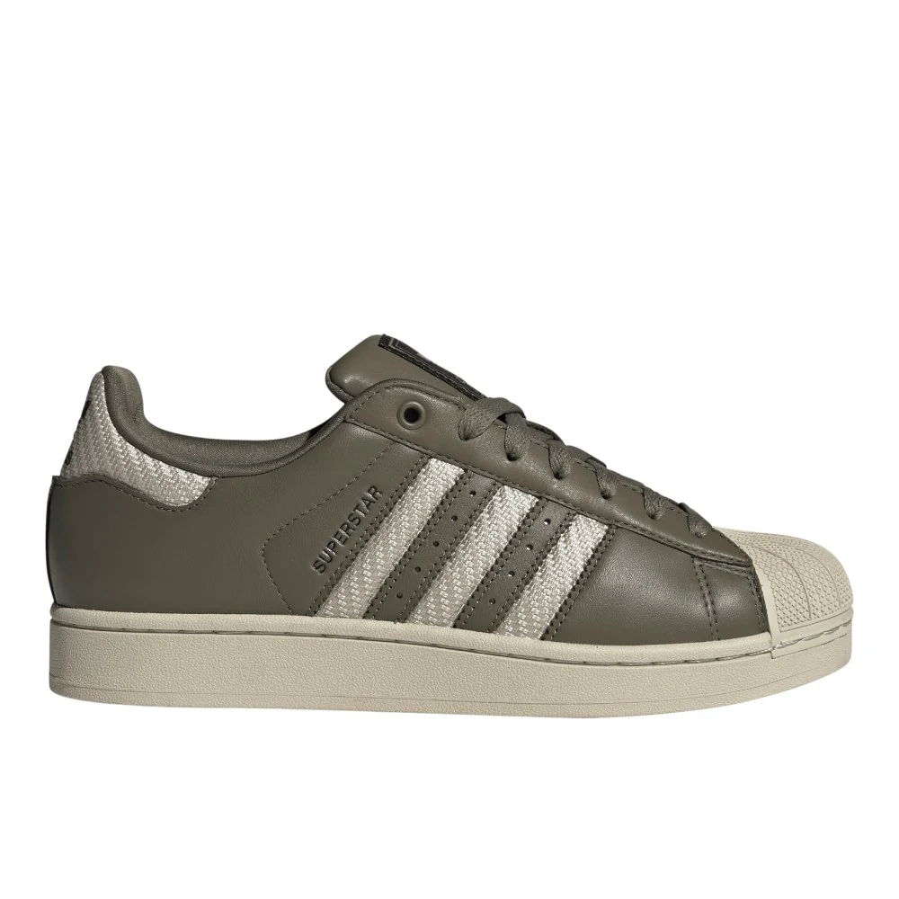 Superstar II Lace Up Sneakers