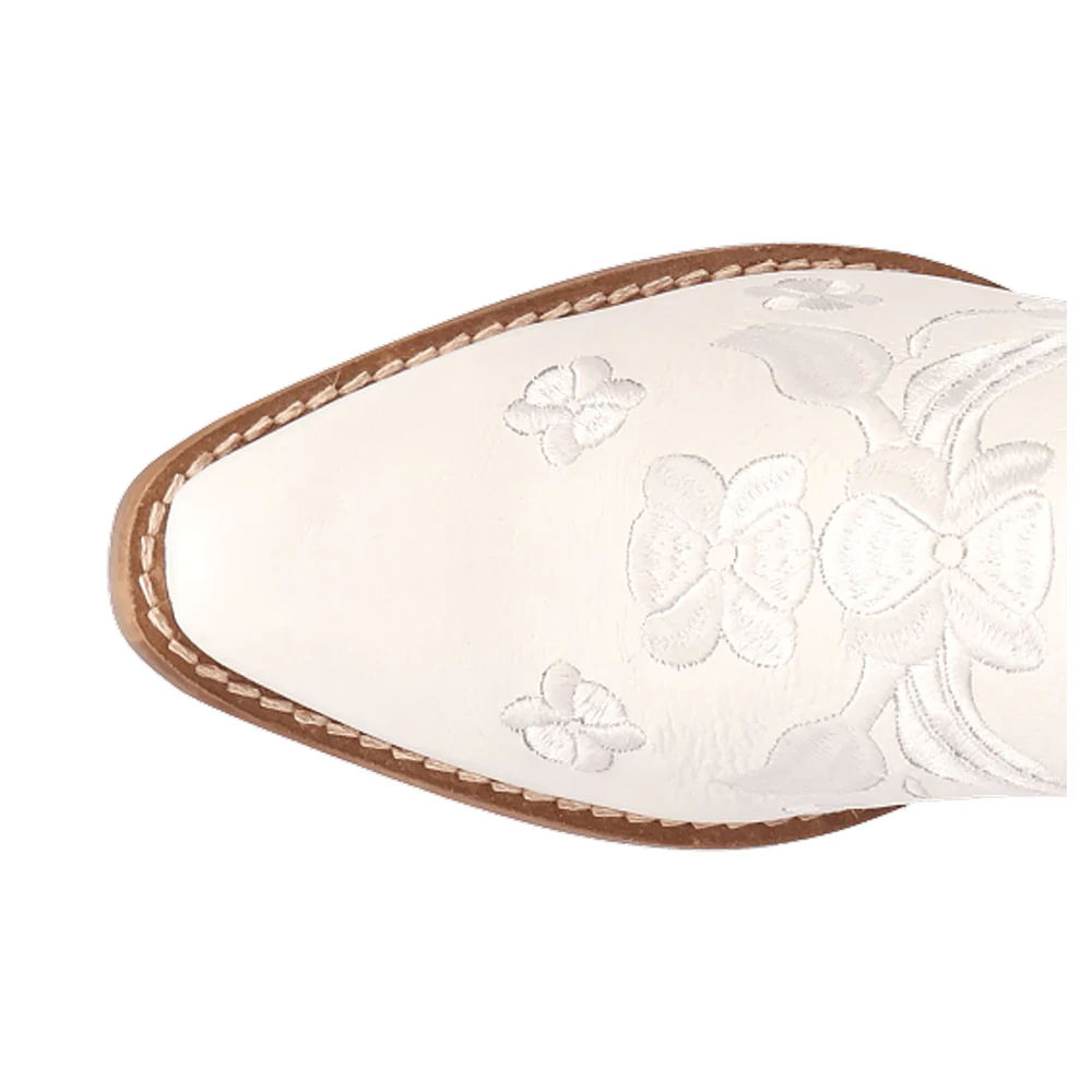 Sweetheart Floral Embroidered Snip Toe Pull On Cowboy Booties - Image 4