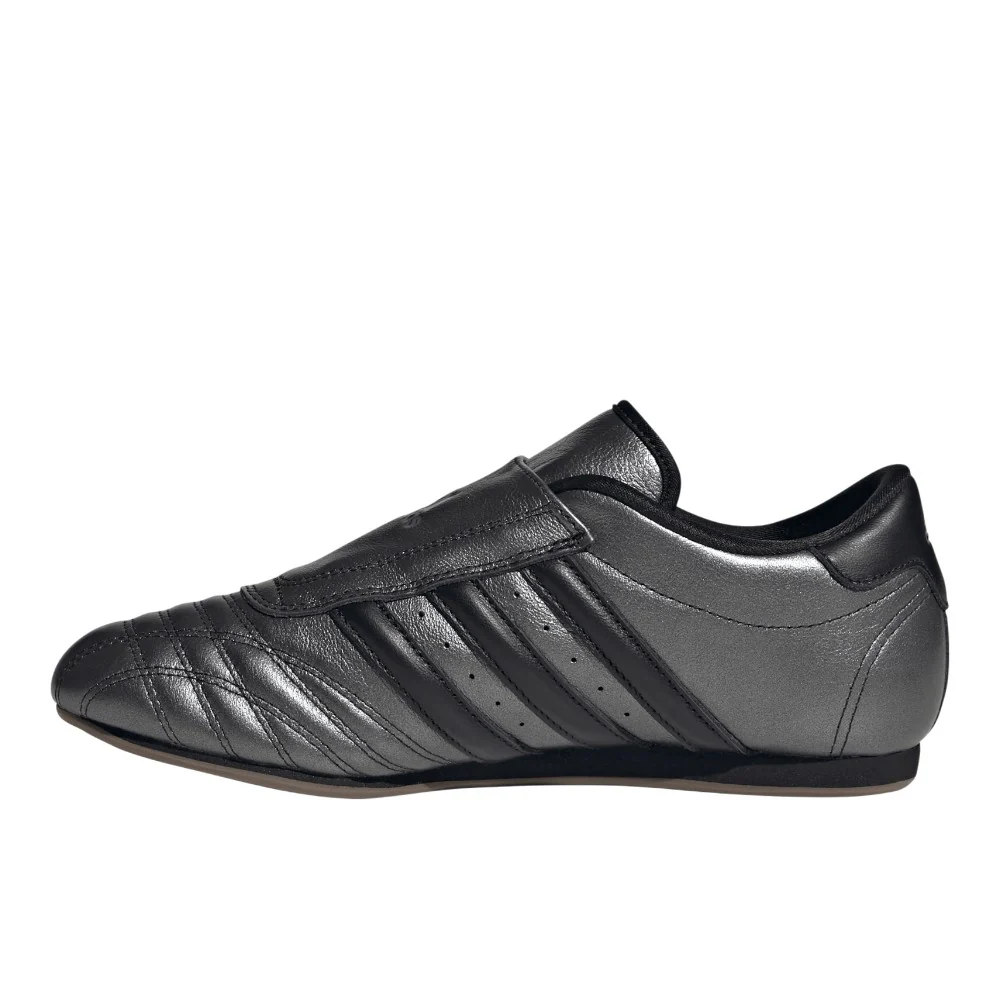 Taekwondo Slip On Sneakers - Image 3