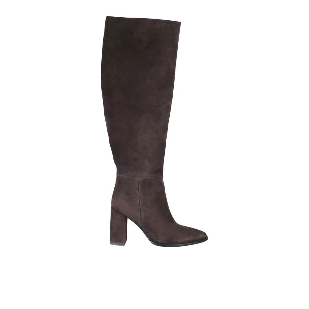 Text Back Pointed Toe Zippered Boots