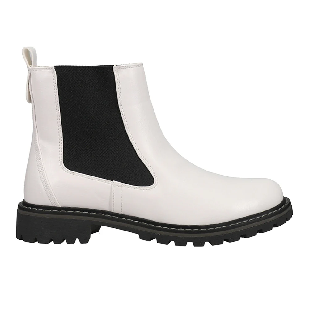 To Be Honest Round Toe Chelsea Pull On Booties
