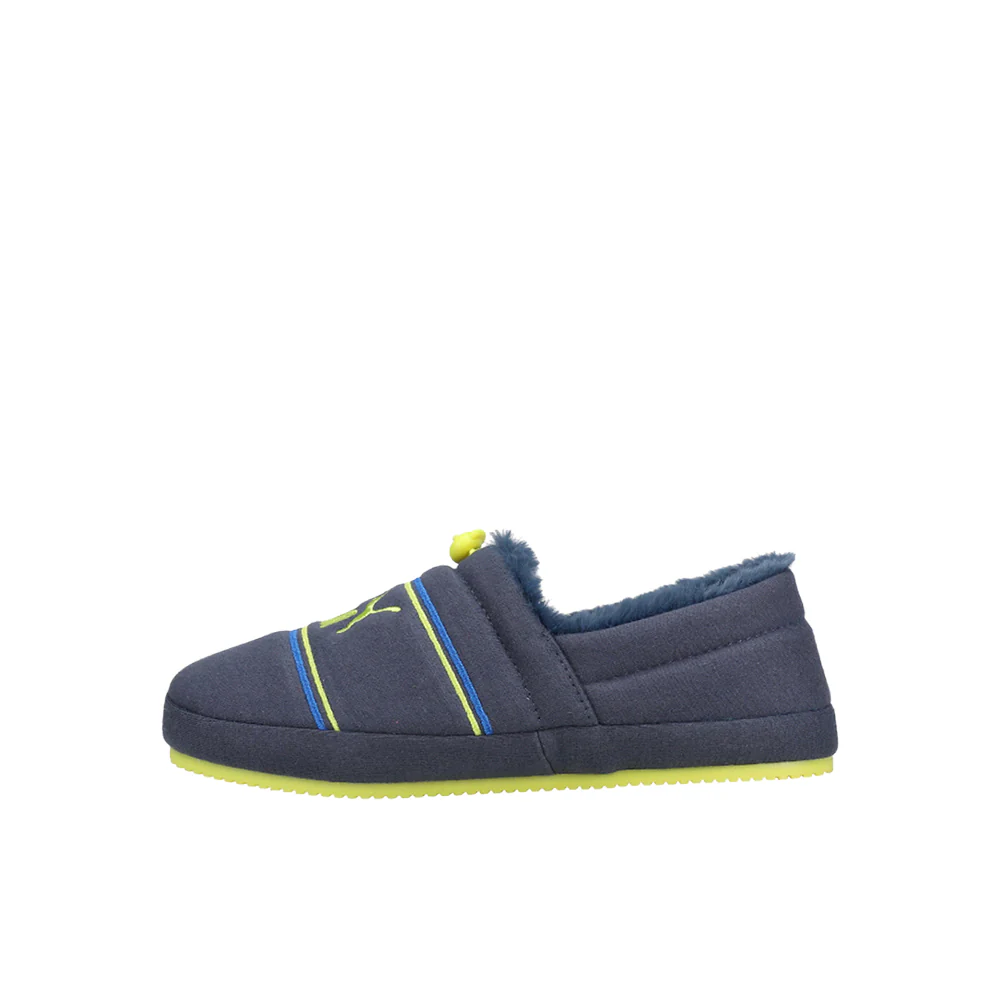 Tuff Sherpa Moccasin Slippers (Big Kid) - Image 3
