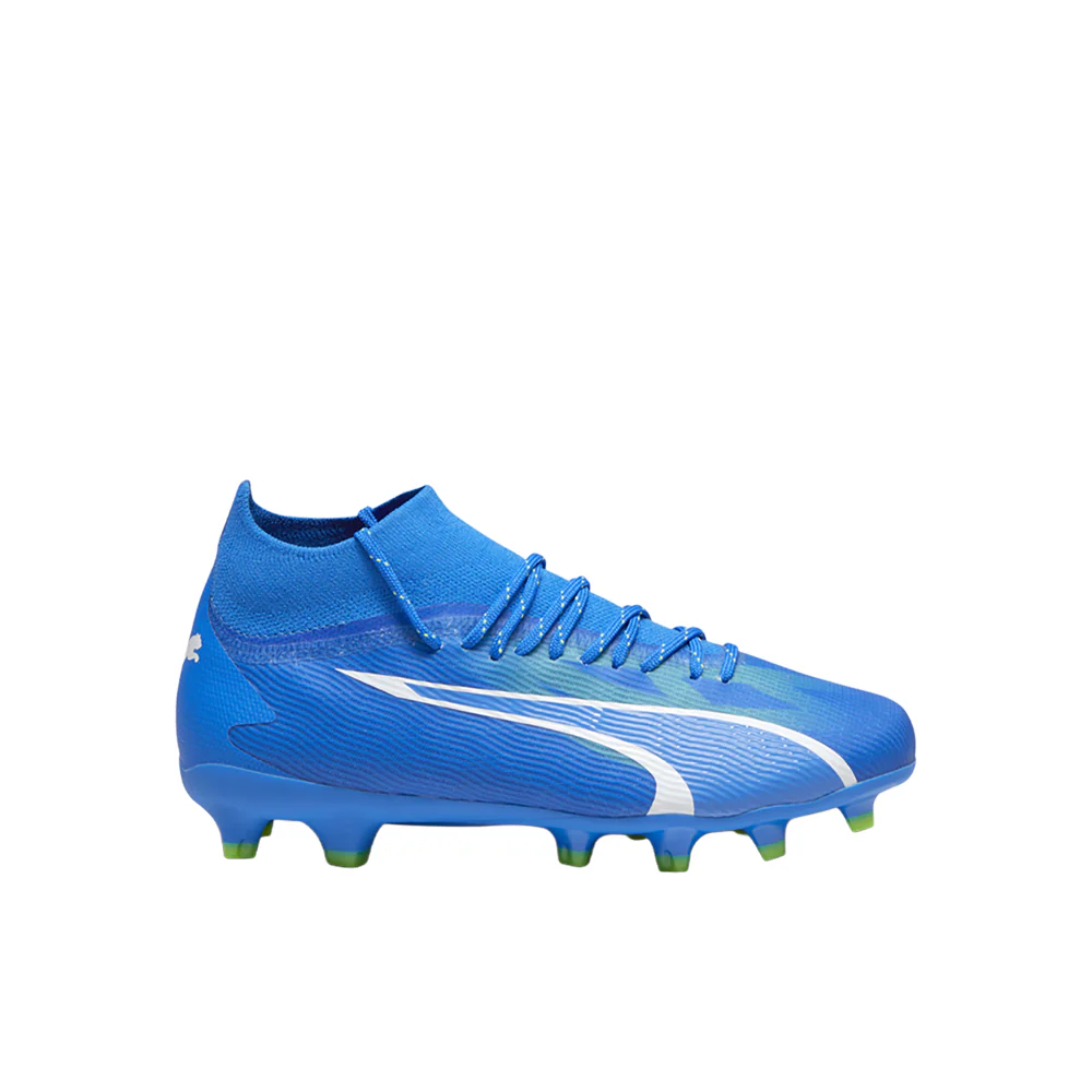 Ultra Pro Soccer Cleats (Big Kid)