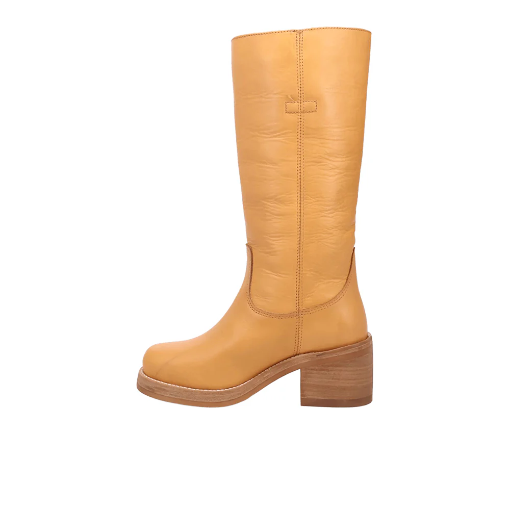 Vagabond Round Toe Pull On Boots - Image 3