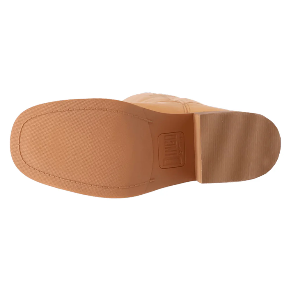 Vagabond Round Toe Pull On Boots - Image 5