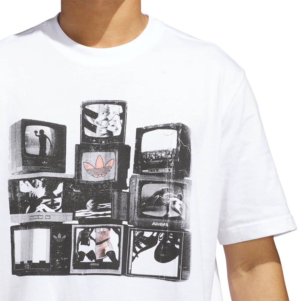 Vintage TV Graphic Crew Neck Short Sleeve T-Shirt - Image 5