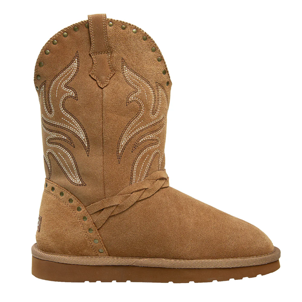Wrangler Embroidered Studded Round Toe Pull On Boots